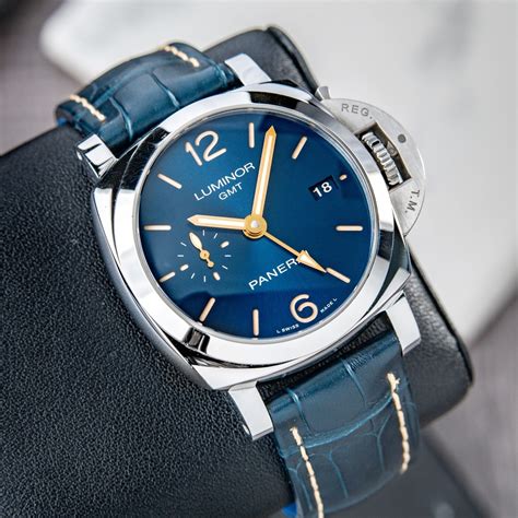 luminor gmt panerai automatic blue|panerai luminor automatic adjust time.